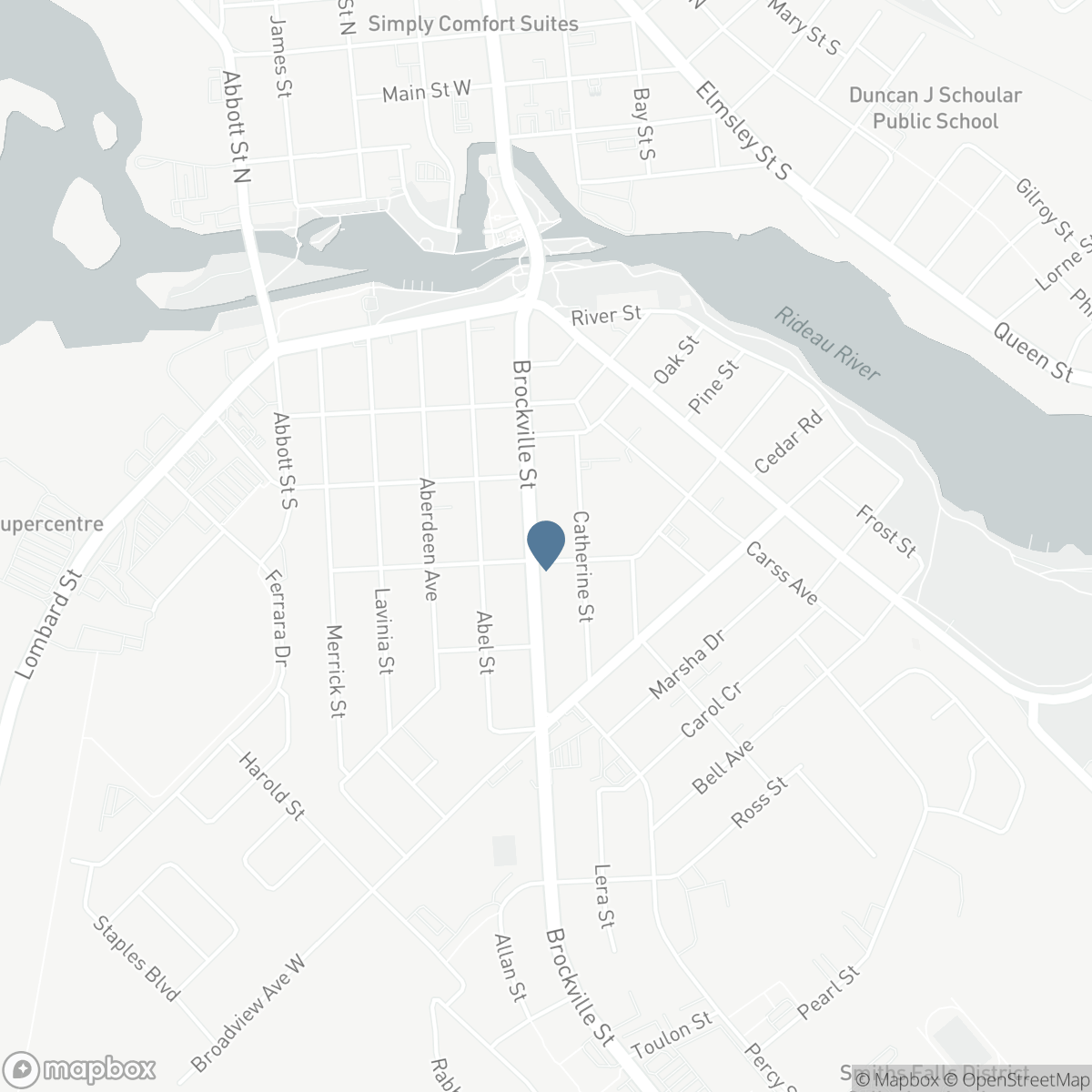 143 BROCKVILLE STREET, Smiths Falls, Ontario K7A 3Y7